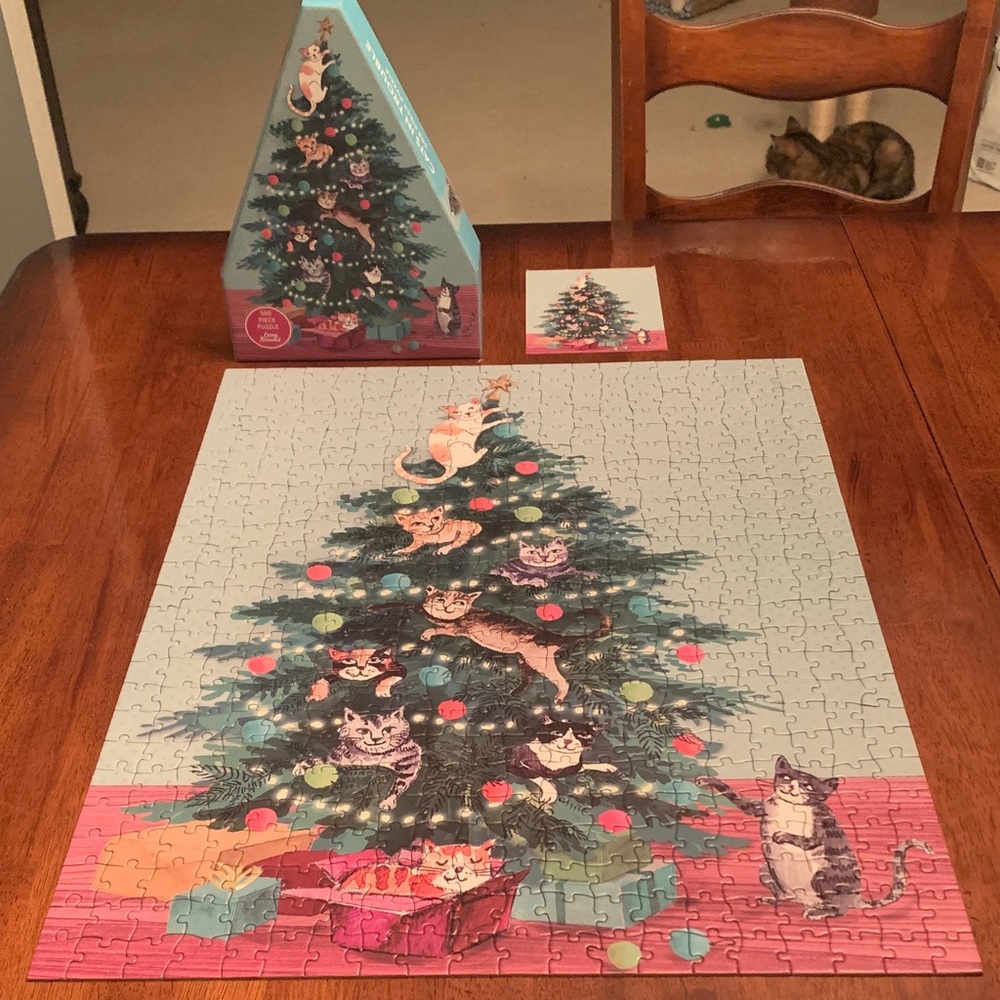 Cat Christmas Tree Puzzle